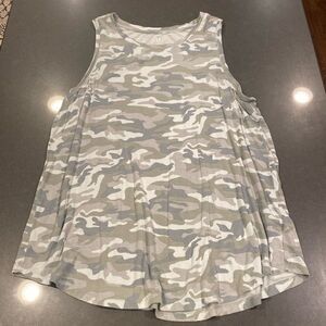 Gap Luxe T top